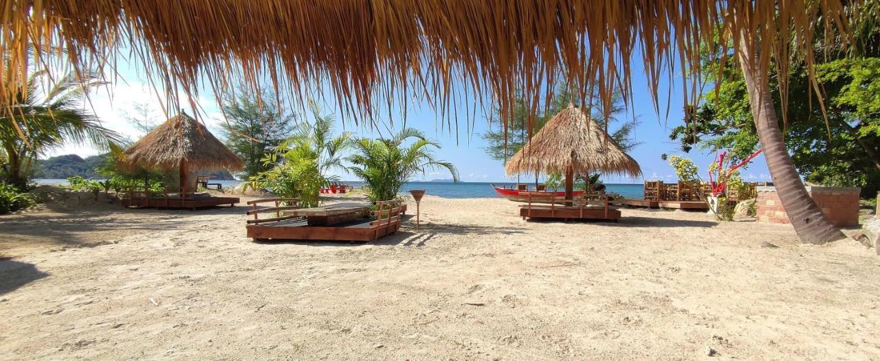 Red Pearl Beach Resort โฉลกหลำ ภายนอก รูปภาพ